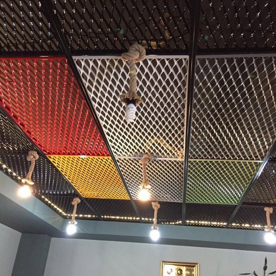 Coloured aluminium ceiling system